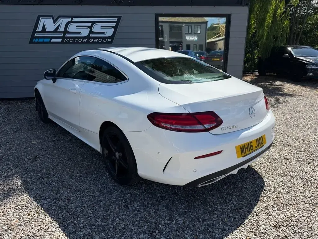 Used Mercedes C250 AMG line 2016 White Coupe