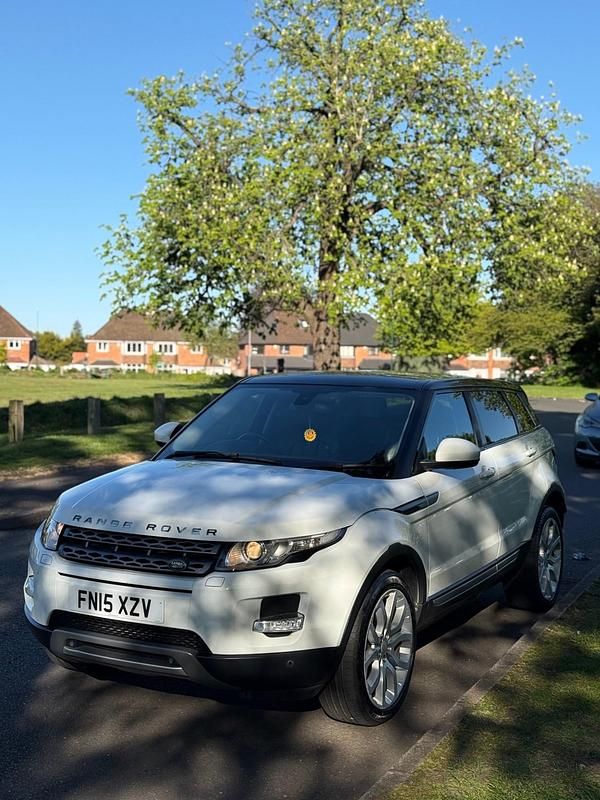 Begagnad Land Rover Range Rover evoque Pure 2015 Vit Kombi