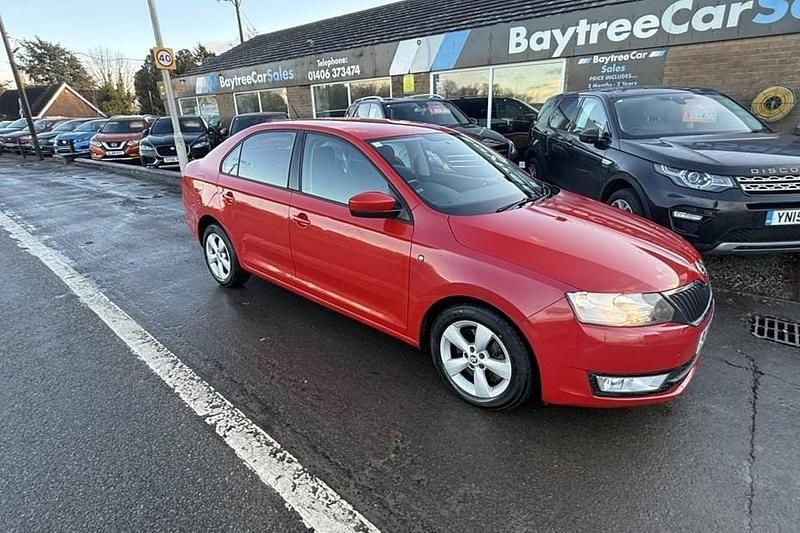 Red Used 2014 Skoda Rapid SE Hatchback | £4,295 (Good price) - Image 1/1