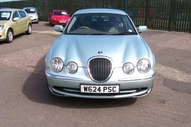 Used Jaguar S-Type S 240 HP (176 kW) 2000 Sedan