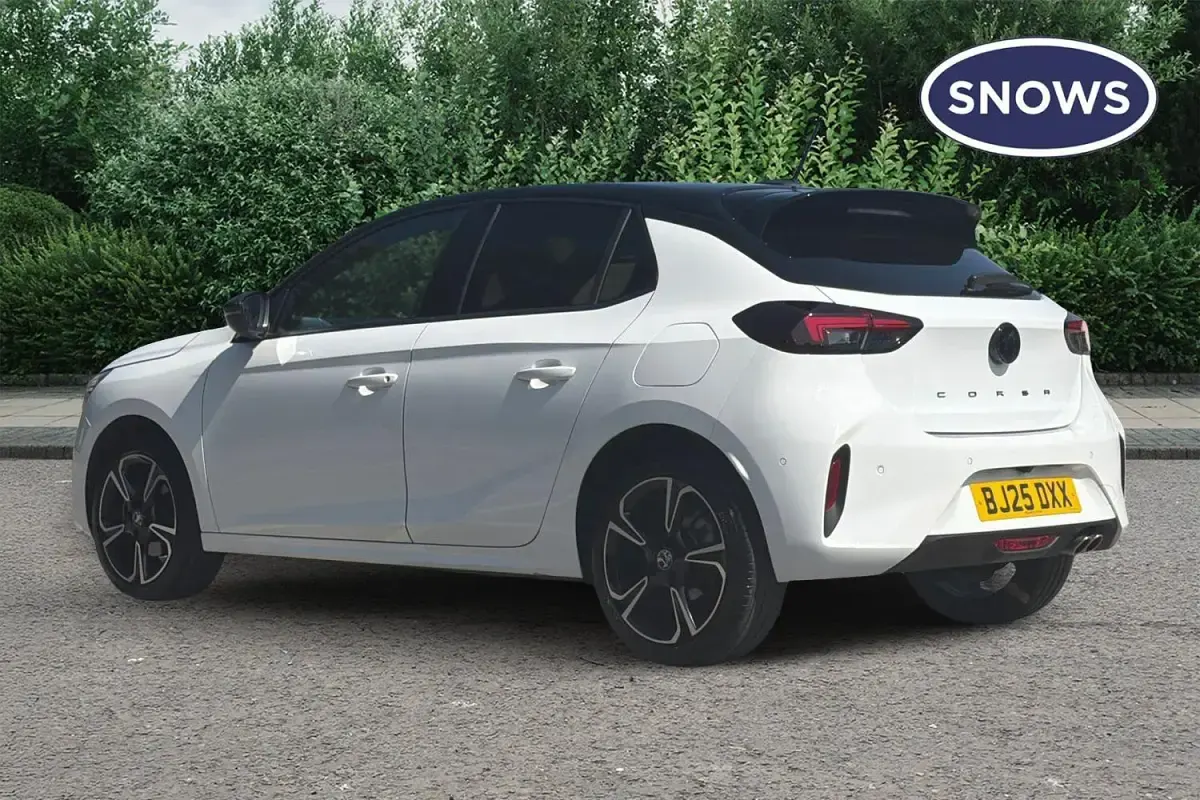 Used Vauxhall Corsa S 130 HP (95 kW) 2025 White Hatchback