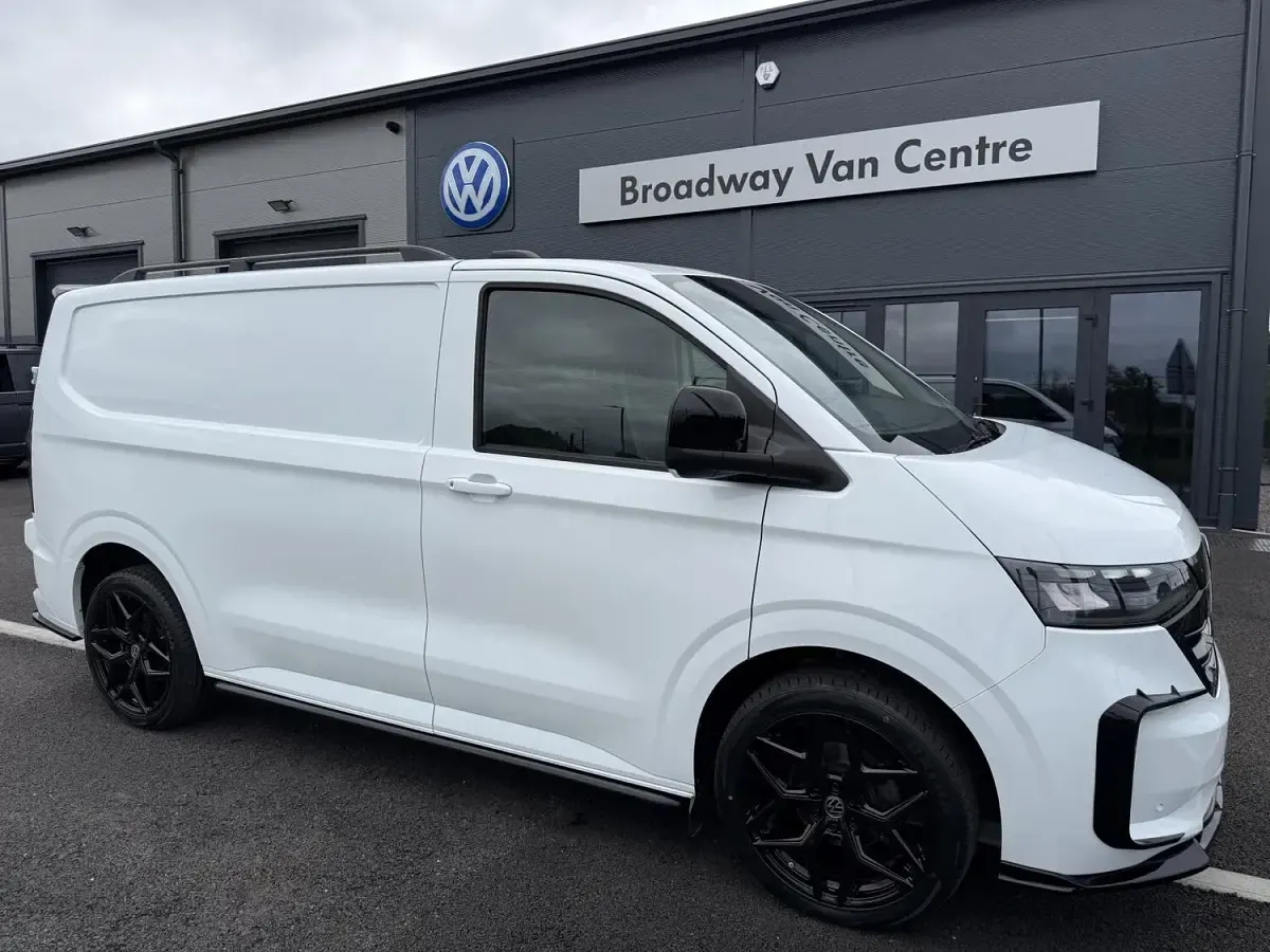 Used VW T7 2025 White Van