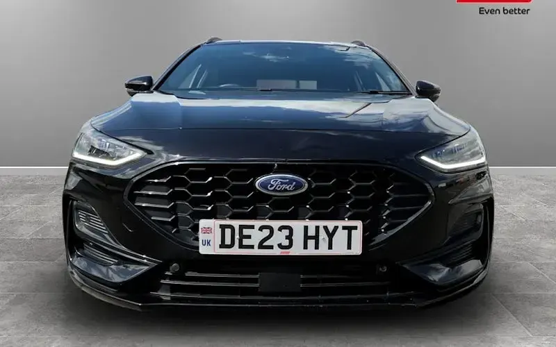 Begagnad Ford Focus ST-Line 125 HK (91 kW) 2023 Kombi