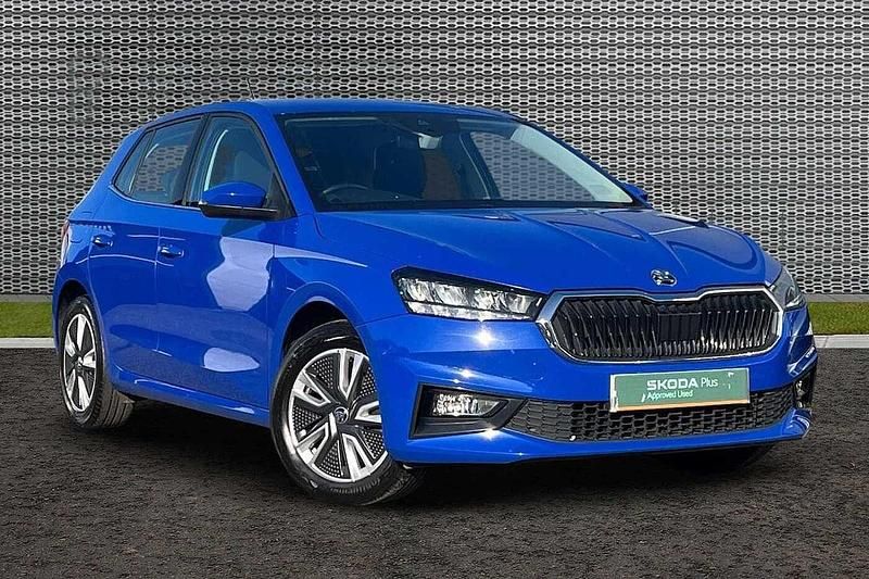 Energy blue Used 2022 Skoda 110 R SE L Hatchback | £13,297 (Fair price) - Image 1/4
