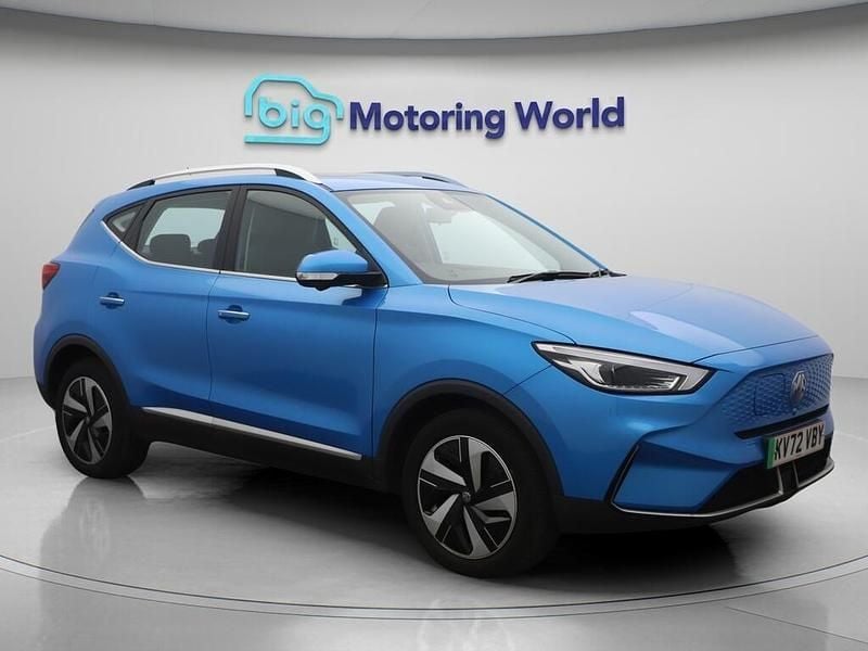 Blue Used 2022 MG ZS Trophy Connect Sedan | £13,913 (Fair price) - Image 1/4