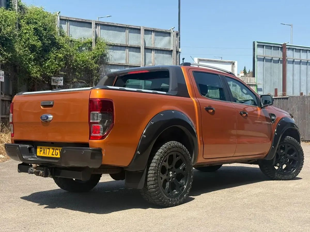 Used Ford Ranger Wildtrack 200 HP (147 kW) 2017 Orange Pickup