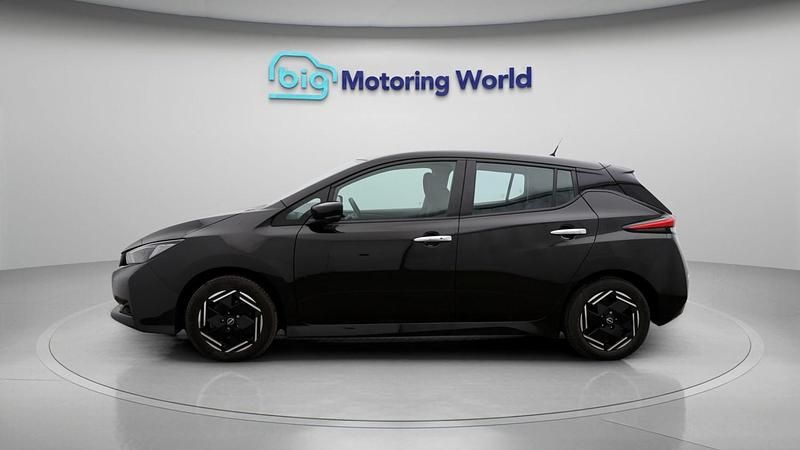 Used Nissan Leaf Acenta 110 kW (150 HP) 2022 Black Hatchback
