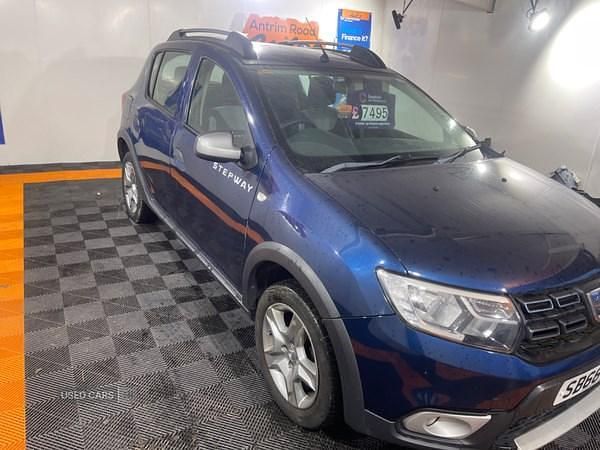 Used Dacia Sandero Ambiance 90 HP (66 kW) 2018 Blue Hatchback