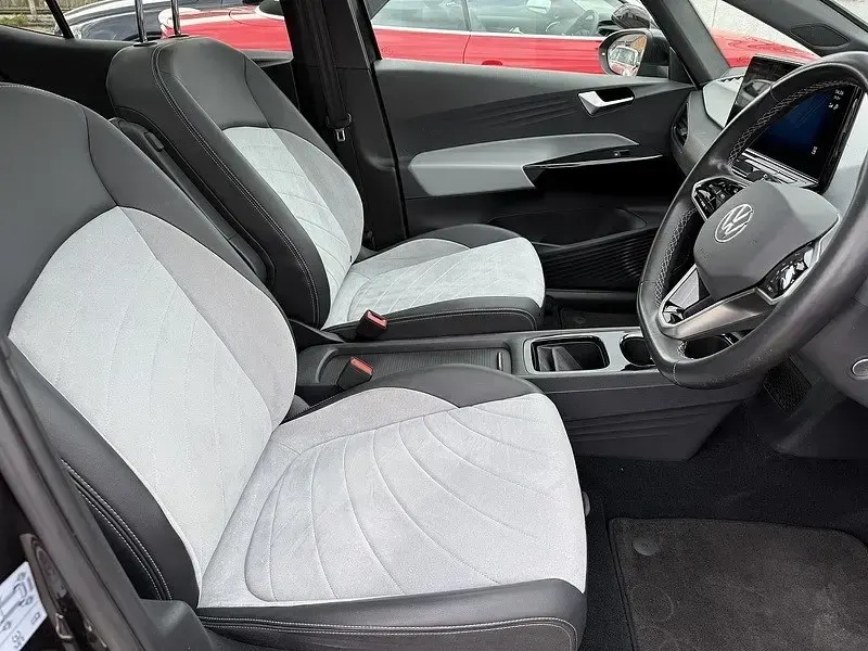 Usado VW ID.3 Pro Performance 150 kW (204 CV) 2023 Gris Utilitario