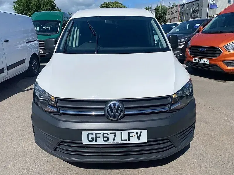 Used VW Caddy Startline 75 HP (55 kW) 2017 White MPV