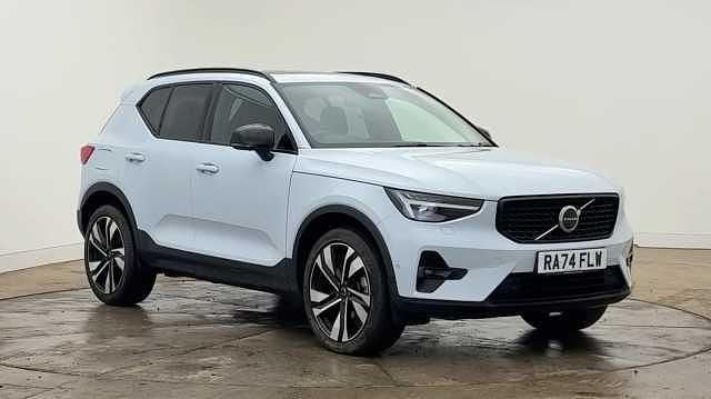 Used Volvo XC40 Ultra 194 HP (142 kW) 2025 SUV