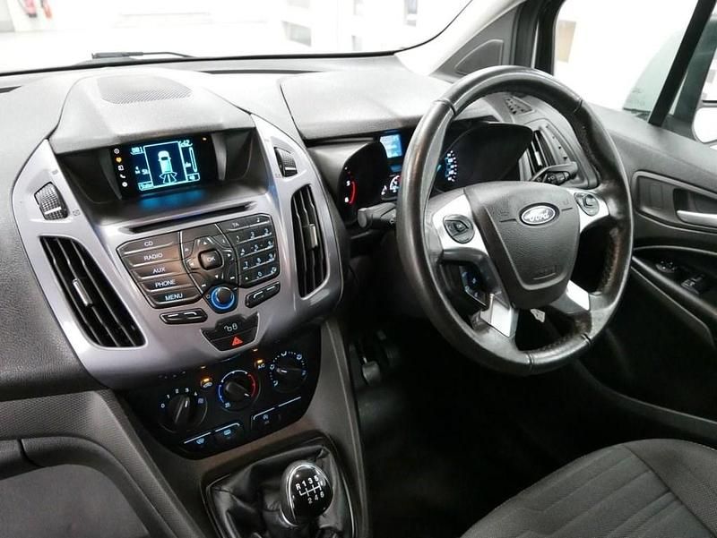 Used Ford Transit Connect Limited 120 HP (88 kW) 2017 Silver MPV