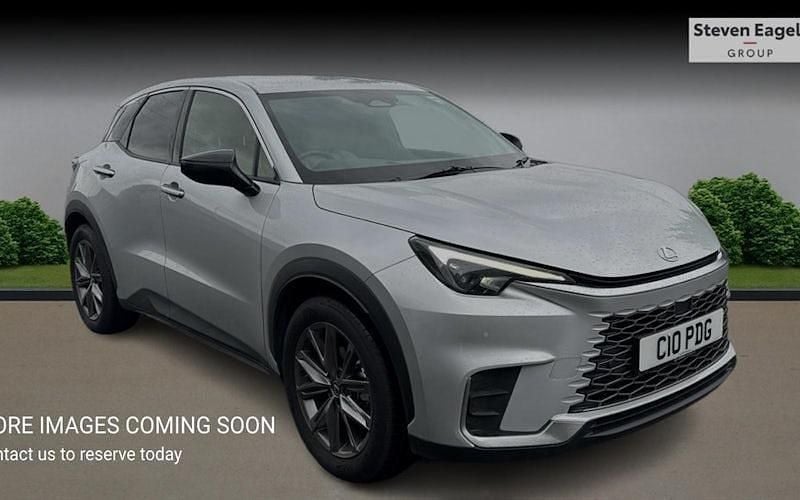 Used 2026 Lexus LBX SUV | £31,916 (Fair price) - Image 1/4