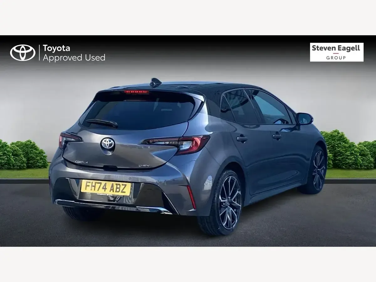 Used Toyota Corolla 196 HP (144 kW) 2025 Grey/black Hatchback