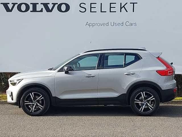 Used Volvo XC40 Plus 161 HP (118 kW) 2023 SUV