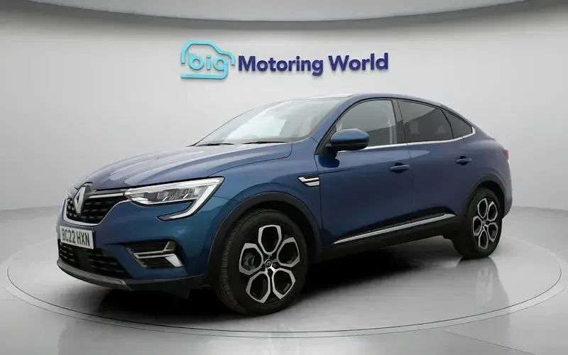 Used Renault Arkana Version S 145 HP (106 kW) 2022 Blue SUV