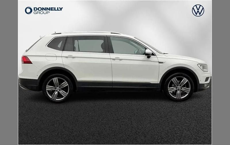 Second-hand VW Tiguan Allspace Match 150 CP (110 kW) 2021 Alb SUV