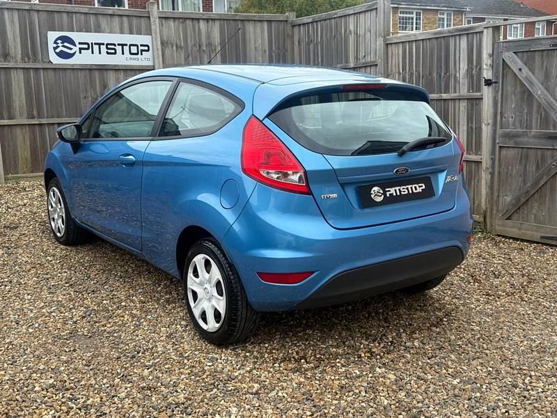 Used Ford Fiesta 2010 Blue Hatchback