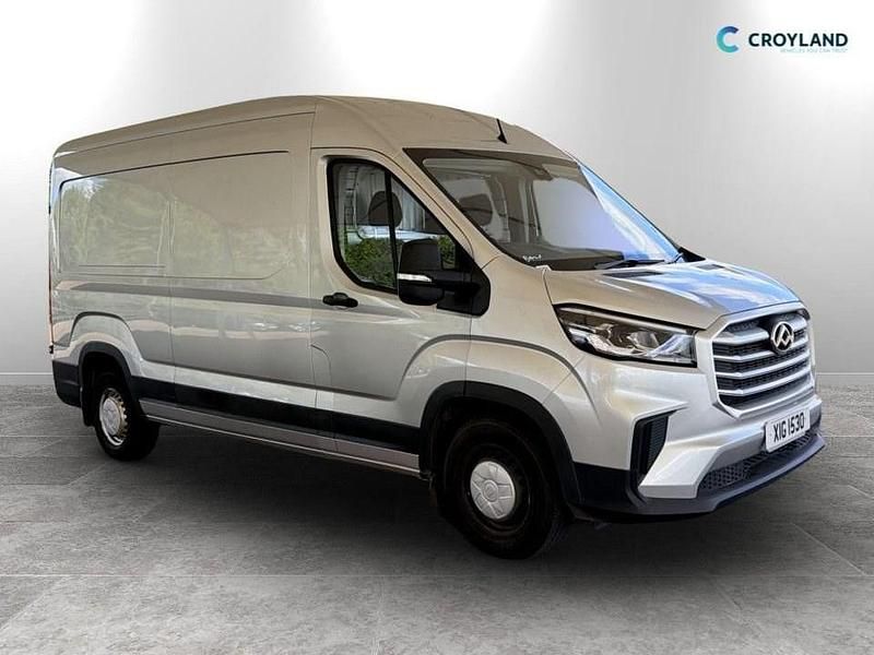Used Maxus V90 163 HP (119 kW) 2023 Silver Van