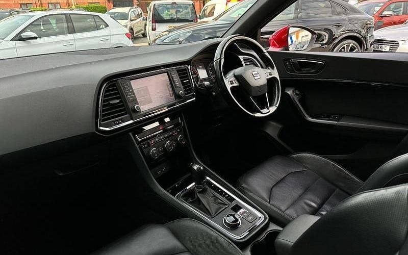 Begagnad Seat Ateca XCELLENCE 150 HK (110 kW) 2018 SUV