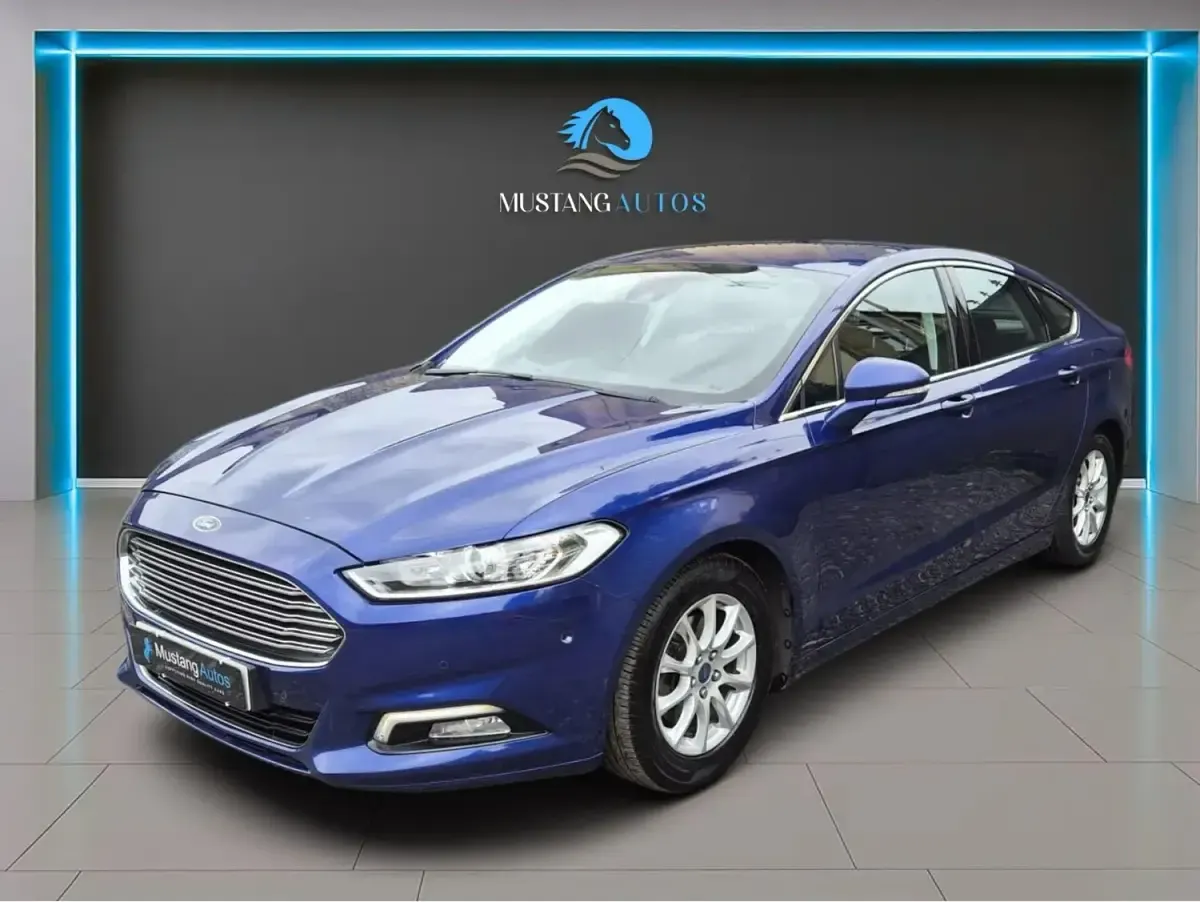 Used Ford Mondeo Titanium 120 HP (88 kW) 2017 Blue Hatchback