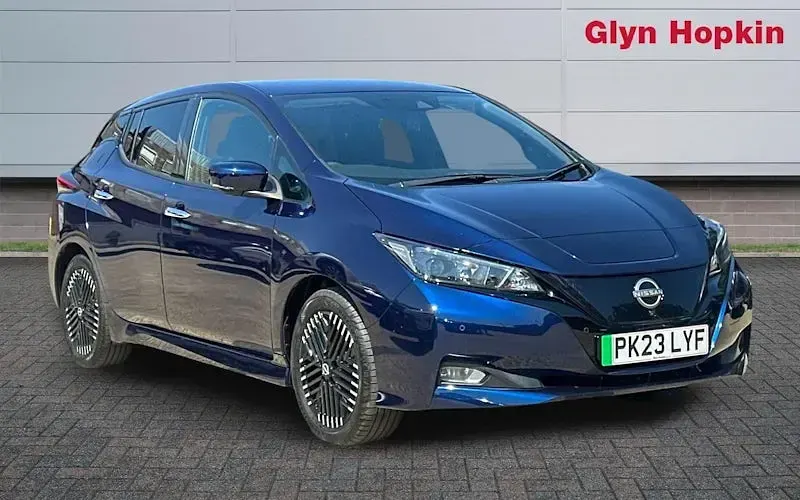 Used Nissan Leaf N-Connecta 110 kW (150 HP) 2025 Hatchback