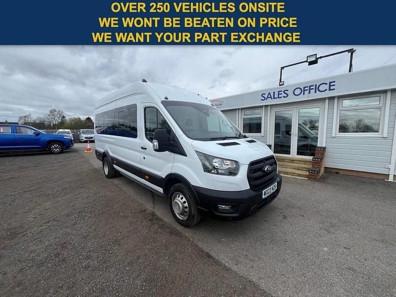 Begagnad Ford Transit Trend 2023 Vit