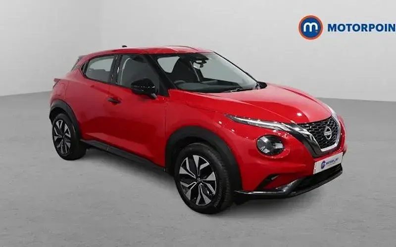 Begagnad Nissan Juke Acenta Premium 114 HK (83 kW) 2025 SUV