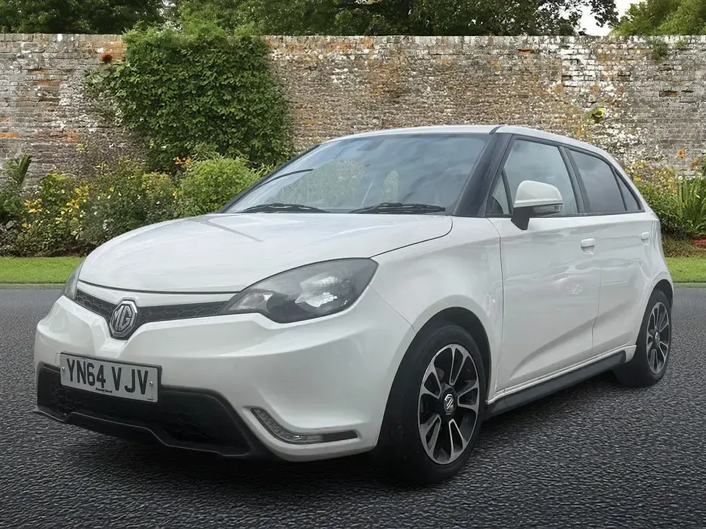 Used MG MG3 2014 White Hatchback
