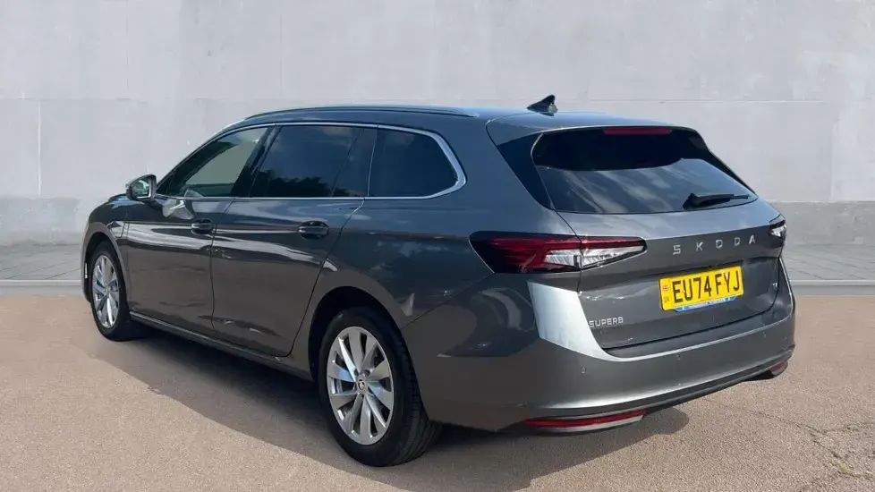 Used Skoda Superb SE Technology 204 HP (150 kW) 2024 Graphite grey metallic