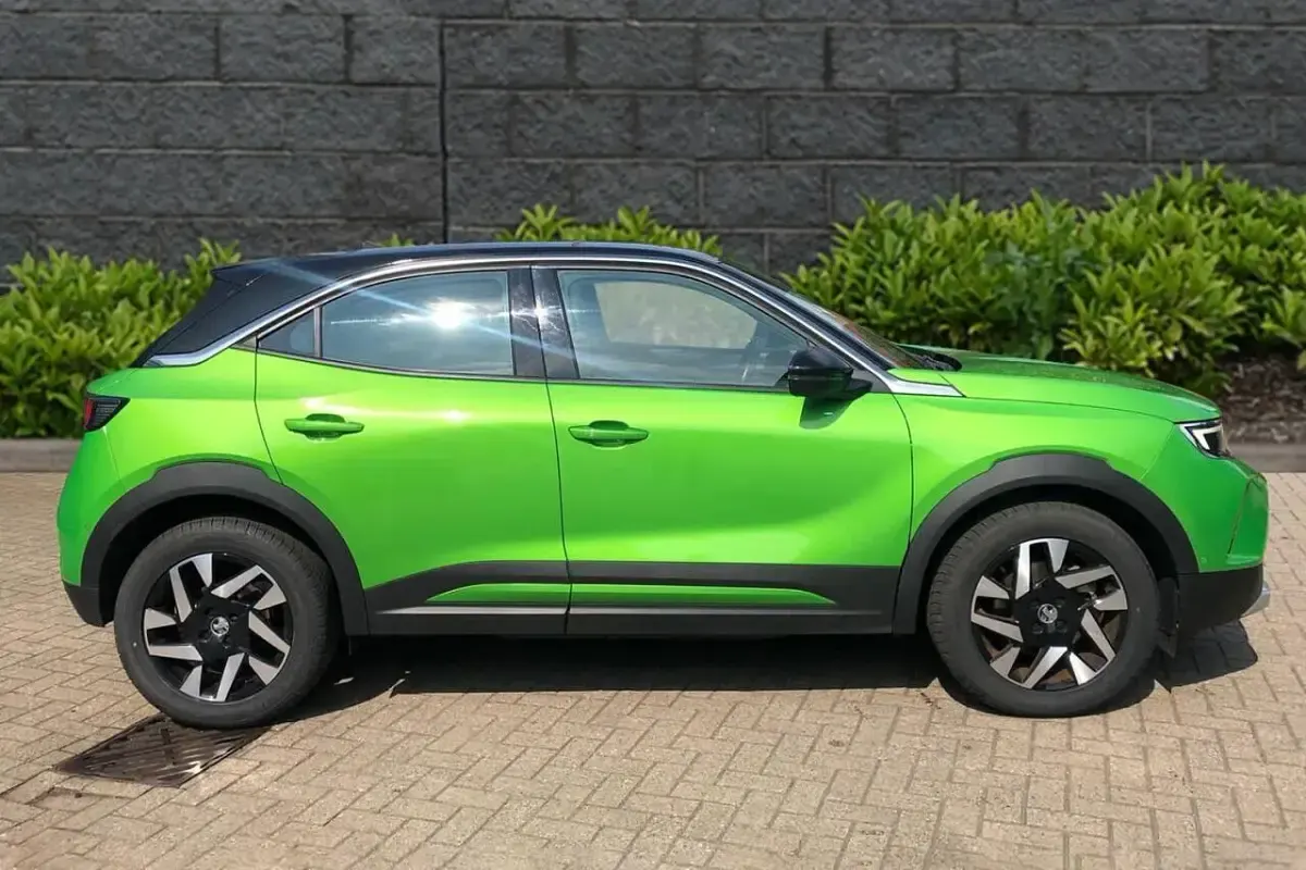 Used Vauxhall Mokka Elite 98 kW (134 HP) 2022 Green SUV