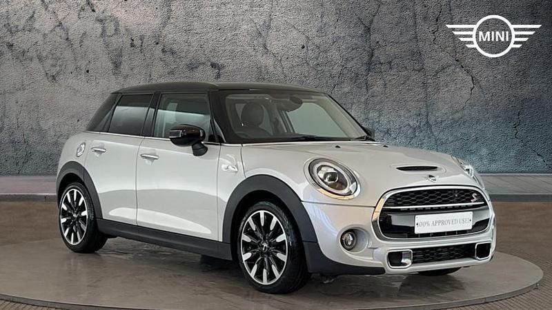 Silver Used 2020 Mini Cooper S Exclusive Hatchback | £19,490 (Fair price) - Image 1/4
