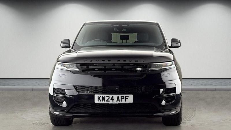 Second-hand Land Rover Range Rover Sport SE Dynamic 300 CP (220 kW) 2024 Negru SUV
