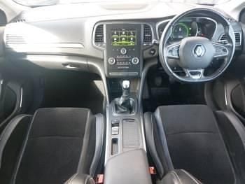 Used Renault Mégane IV Dynamique 130 HP (95 kW) 2017 Black Hatchback