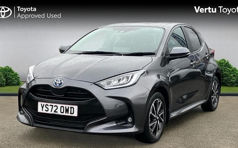 Used Toyota Yaris Hybrid Design 116 HP (85 kW) 2026 Hatchback