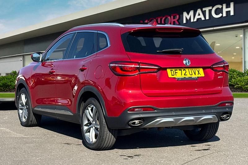 Used MG HS Exclusive 162 HP (119 kW) 2023 Red SUV