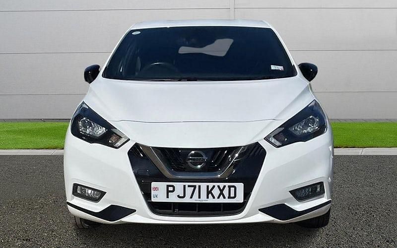 Usado Nissan Micra 92 HP (67 kW) 2022 Branco Citadino