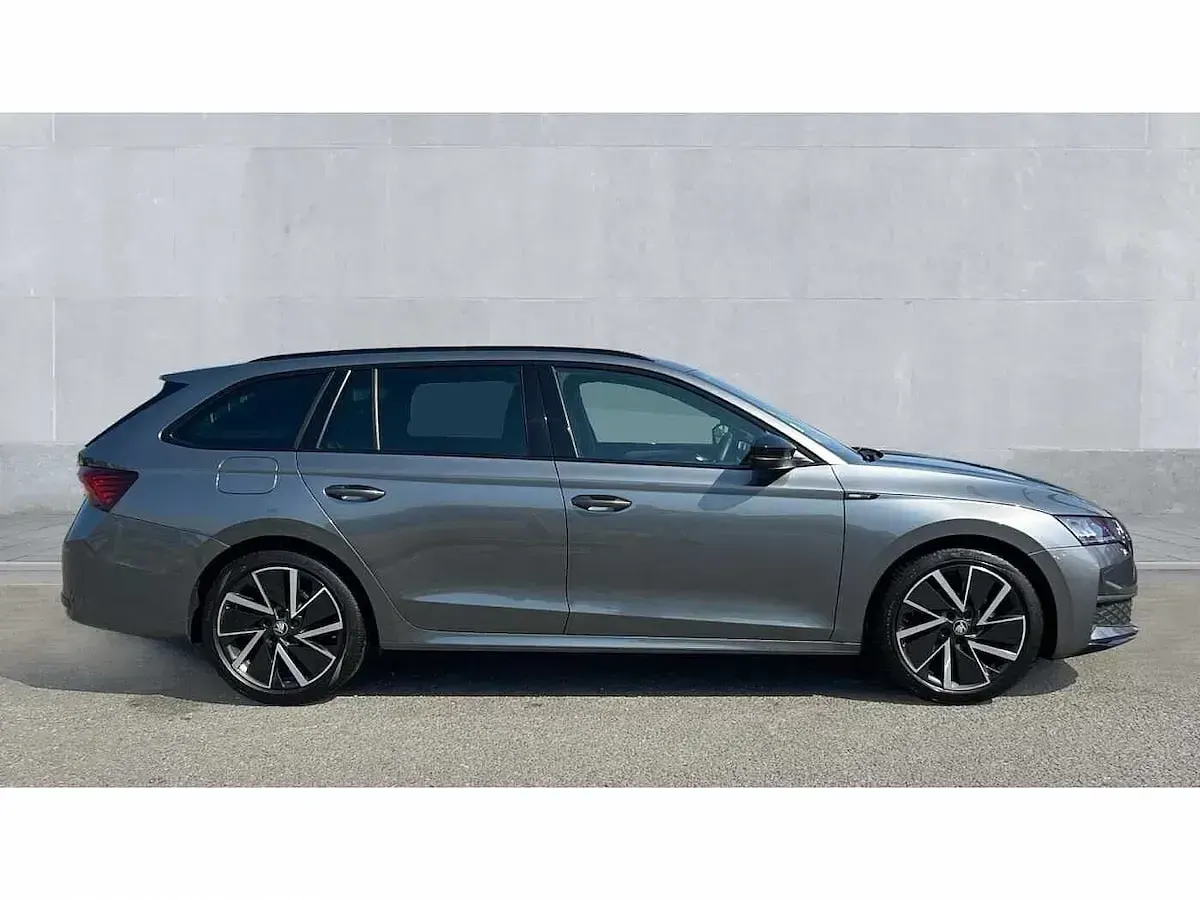 Used Skoda Octavia SportLine 110 HP (80 kW) 2026 Graphite grey metallic Estate