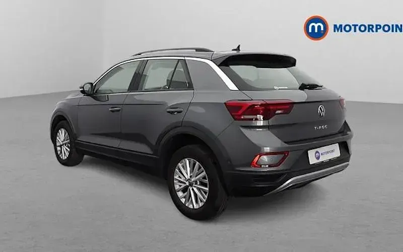 Used VW T-Roc Life 150 HP (110 kW) 2025 SUV