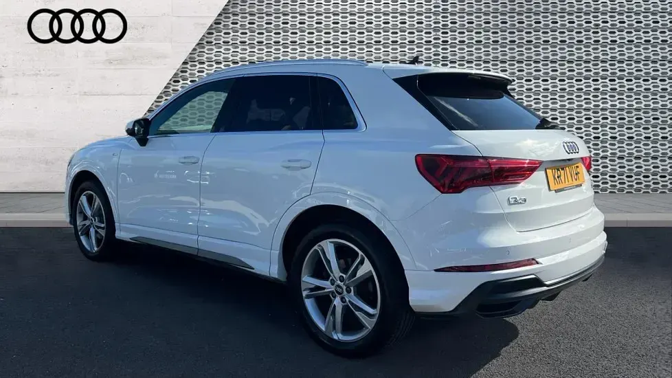Used Audi Q3 S-Line 150 HP (110 kW) 2022 White SUV