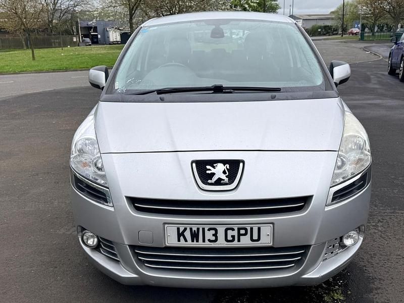 Usado Peugeot 5008 Active 2013 Prateado Monovolume
