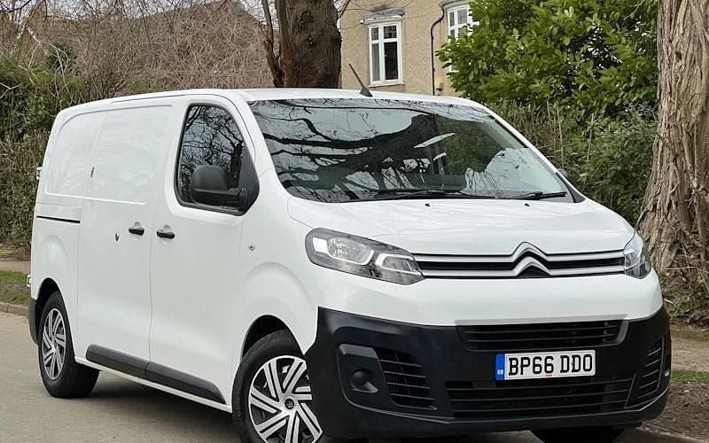 Used Citroën Dispatch 95 HP (69 kW) 2019 MPV