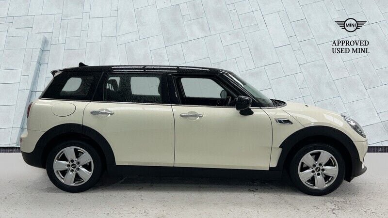 Used Mini Cooper Clubman Classic 134 HP (98 kW) 2020 White Estate