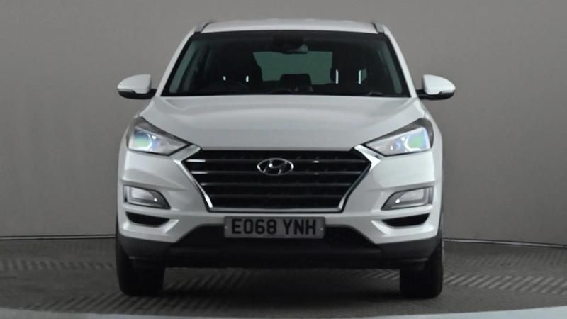 Used Hyundai Tucson SE 132 HP (97 kW) 2018 White SUV
