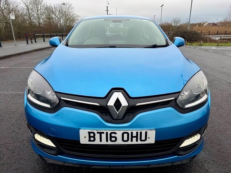 Used Renault Mégane IV Dynamique 110 HP (80 kW) 2016 Blue Hatchback