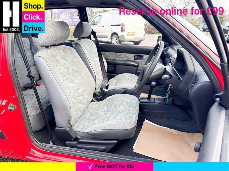 Used Peugeot 106 90 HP (66 kW) 1997 Red Hatchback