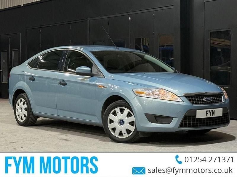 Blue Used 2009 Ford Mondeo Hatchback | £2,595 (Expensive) - Image 1/3
