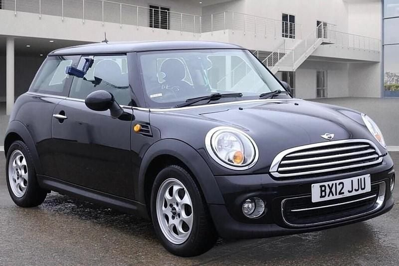 Black Used 2012 Mini Cooper Hatch Hatchback | £4,591 (Super price) - Image 1/1