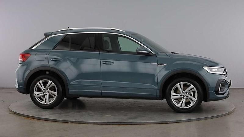 Usado VW T-Roc R-line 150 HP (110 kW) 2025 Azul SUV