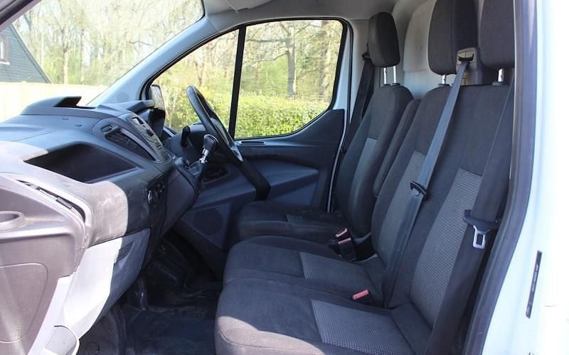 Used Ford Transit Custom 105 HP (77 kW) 2017 White Van